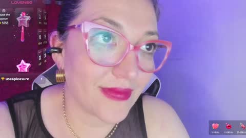 Snapshot of naty__mature_ chatting on January 31, 3:52 am Nataly online show from January 31, 3:52 am
