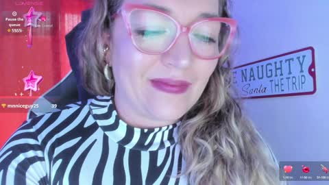 Snapshot of naty__mature_ chatting on December 27, 10:05 pm Nataly online show from December 27, 10:05 pm