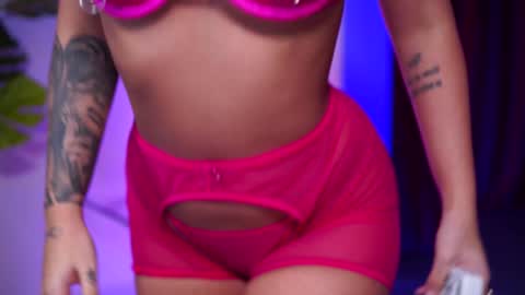 Naty online show from December 19, 7:18 pm