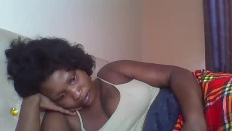 Snapshot of naughty8779 chatting on October 27, 5:03 am naughty8779 online show from October 27, 5:03 am