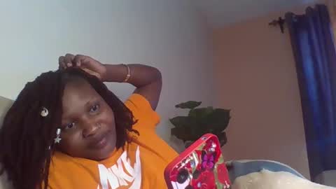 Snapshot of naughty8779 chatting on October 20, 4:15 am naughty8779 online show from October 20, 4:15 am