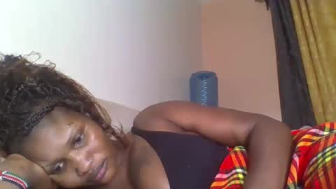 Snapshot of naughty8779 chatting on September 22, 3:16 am naughty8779 online show from September 22, 3:16 am