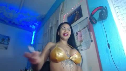 Snapshot of naughty_dollhot chatting on December 15, 3:02 am IG erika villarroel TikTok erika thedoll online show from December 15, 3:02 am