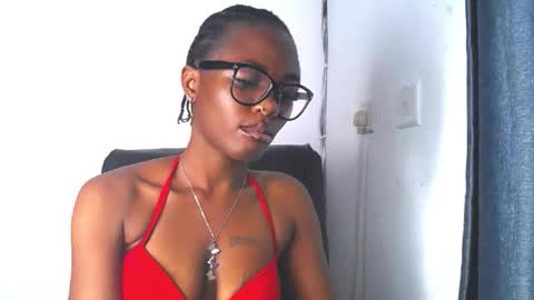 Zoey online show from October 9, 9:08 pm