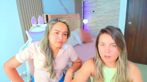 Lila  online show from September 23, 1:31 pm