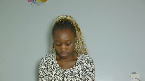 naughty_princess25 online show from October 13, 7:55 am