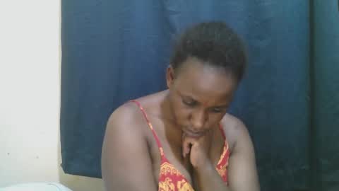 Snapshot of naughty_slender2 chatting on October 23, 3:12 am jn online show from October 23, 3:12 am