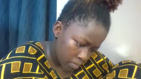 Snapshot of naughty_sluttygal chatting on November 1, 1:48 pm Lydiah online show from November 1, 1:48 pm