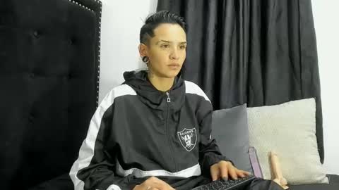 naughtyboy_rs online show from September 11, 3:18 am