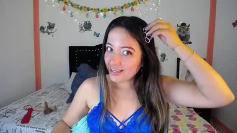 Valeria  online show from December 19, 7:18 pm