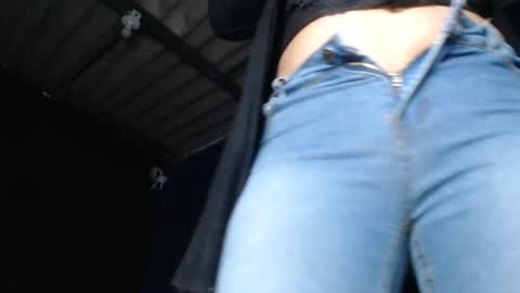 Snapshot of naughtyhotsquirt chatting on January 25, 11:13 am Kimberly online show from January 25, 11:13 am