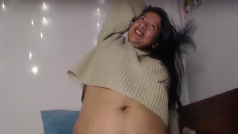 Snapshot of naughtyhotsquirt chatting on October 6, 4:12 pm Kimberly online show from October 6, 4:12 pm