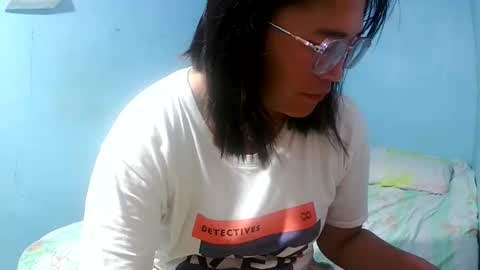 naughtykate69495126 online show from May 31, 9:05 pm