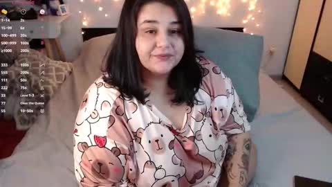 Chris online show from October 15, 4:48 am