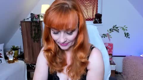 Snapshot of naughtymilane chatting on February 14, 8:05 pm Milana - on air every day except Wednesday from 9 pm to 4 am European time online show from February 14, 8:05 pm