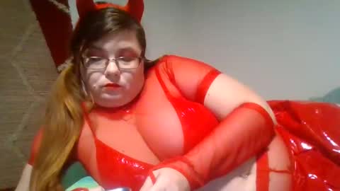 Natalie online show from November 1, 8:18 am