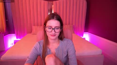 Ur Nurse online show from November 14, 7:30 am