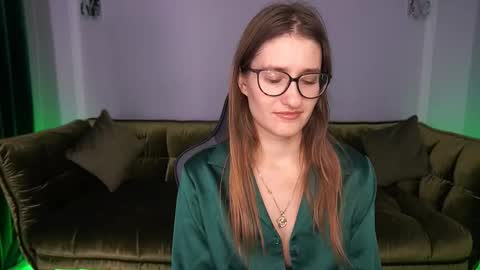 Ur Nurse online show from November 20, 7:09 am