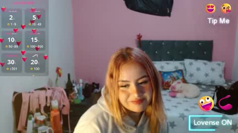 naughtyplayass online show from December 30, 6:49 pm