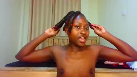 Snapshot of naughtyqueen12 chatting on October 2, 3:11 am naughtyqueen12 online show from October 2, 3:11 am