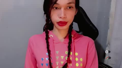 Snapshot of naughtysunshinepinay chatting on September 29, 10:20 am Celine online show from September 29, 10:20 am