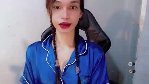 Snapshot of naughtysunshinepinay chatting on October 10, 2:27 am Celine online show from October 10, 2:27 am