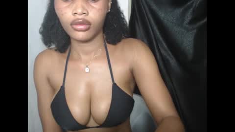 nautyslimfit online show from December 3, 4:35 am