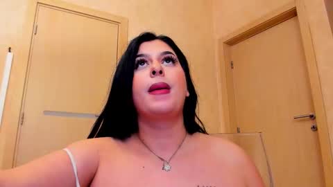 Eliza online show from February 16, 7:58 pm