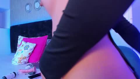 Daniela online show from February 12, 1:06 pm