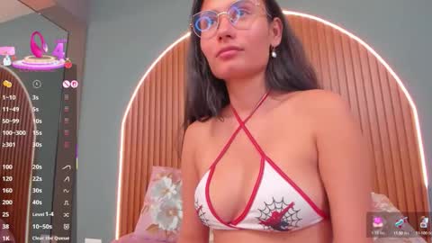 Naye  online show from December 20, 4:27 am