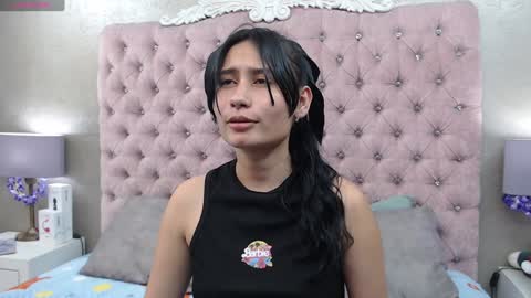 Naye  online show from January 3, 3:27 am