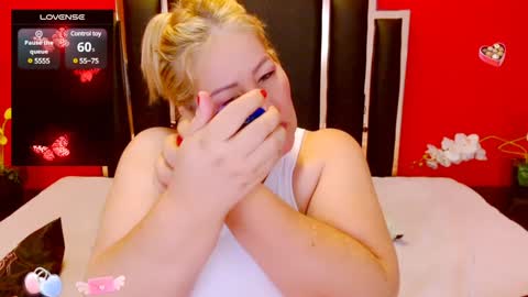 Snapshot of nayla_garner chatting on January 17, 5:08 pm Lady Nayla online show from January 17, 5:08 pm