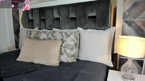    online show from March 19, 11:58 am