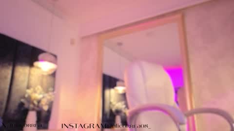 Juli  online show from October 21, 12:31 pm