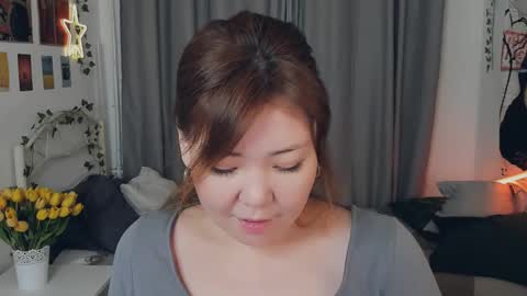 Natzuko online show from October 10, 2:11 pm