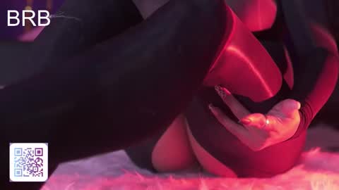 Nefertari online show from February 25, 11:31 am