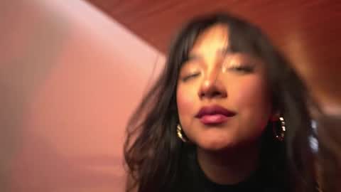 Nefertari online show from March 29, 3:55 pm