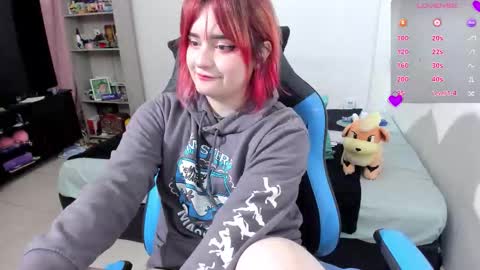 Geek Nicole    im Neeko UwU online show from October 10, 7:52 pm