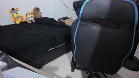 Geek Nicole    im Neeko UwU online show from February 1, 12:59 pm