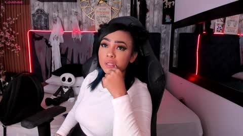 Miah online show from December 3, 12:16 pm