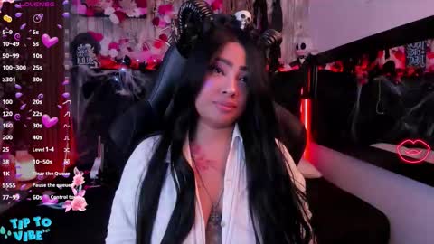 Miah online show from October 12, 1:24 pm