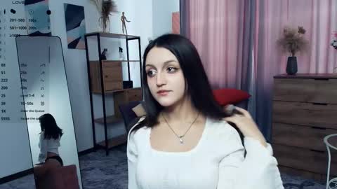 Snapshot of neldaestey chatting on October 22, 8:08 am Vicky and Beatrice online show from October 22, 8:08 am