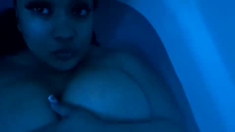 nelixo444 online show from February 12, 4:01 am