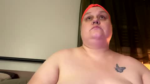 Nellie Atlas online show from December 27, 3:31 am