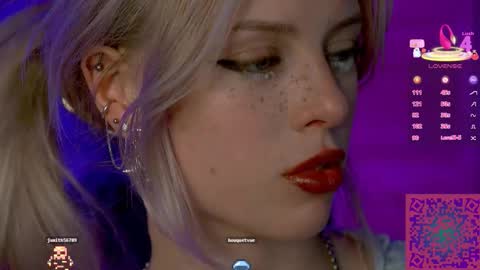 I am Nelly3 online show from October 8, 6:56 pm