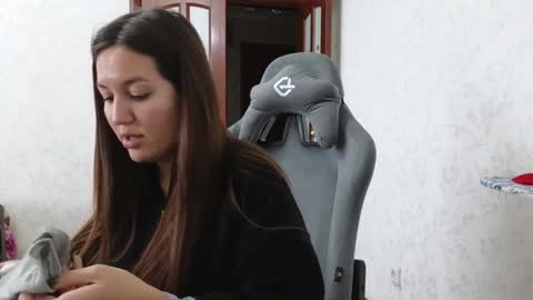 Snapshot of nellyfischer chatting on January 8, 8:27 am Nelly online show from January 8, 8:27 am
