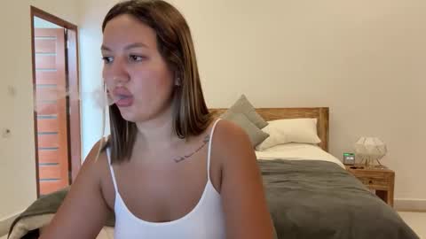 Snapshot of nellyfischer chatting on September 24, 1:26 am Nelly online show from September 24, 1:26 am