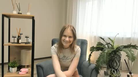 Leone online show from February 17, 9:08 am