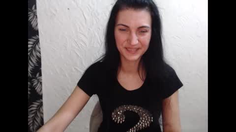 Nensy online show from December 19, 8:01 pm