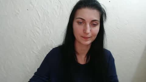 Snapshot of nensyfay_ chatting on December 17, 3:06 pm Nensy online show from December 17, 3:06 pm